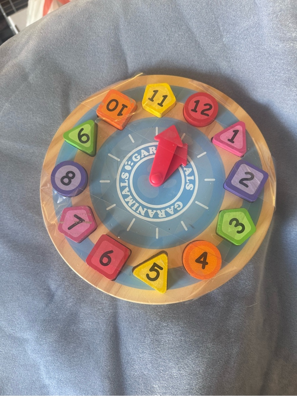 Kids learning puzzles (2)